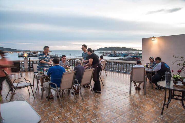 I Na Seaview Hostel Rayong Luaran gambar