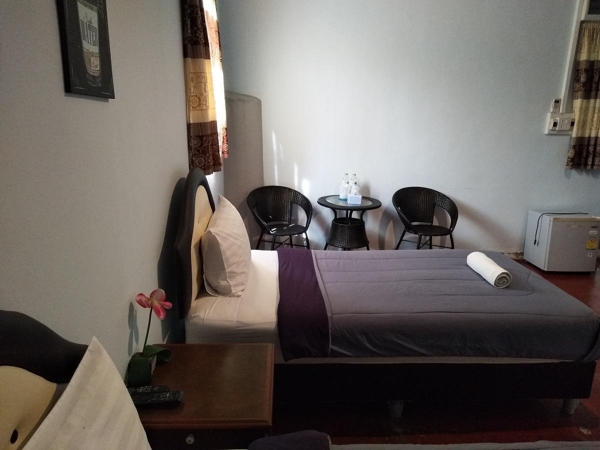 I Na Seaview Hostel Rayong Luaran gambar