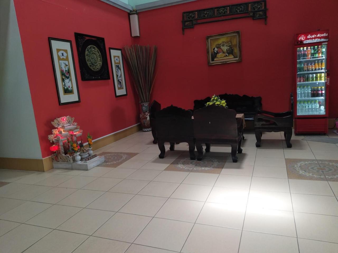 I Na Seaview Hostel Rayong Luaran gambar